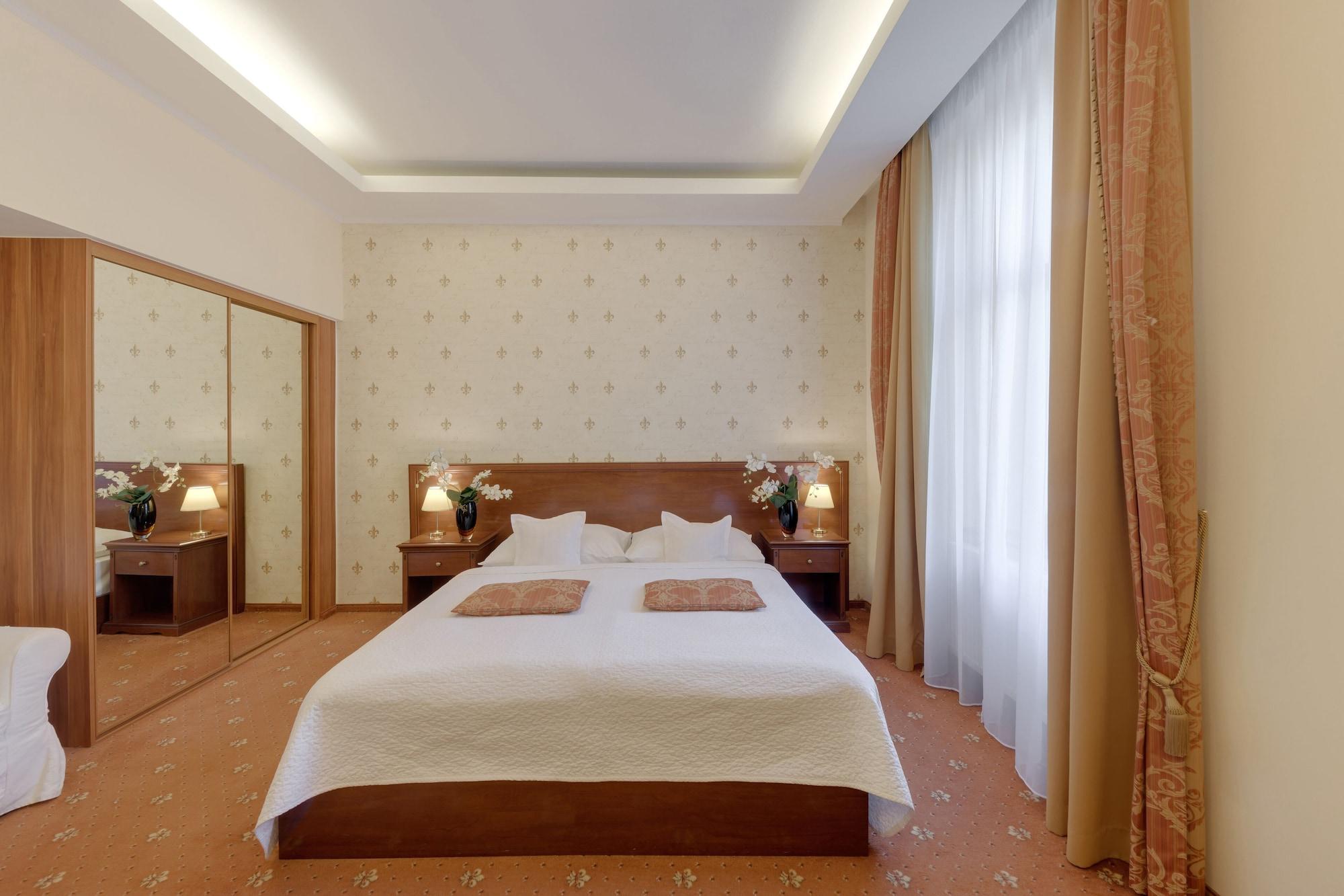 Louren Hotel براغ المظهر الخارجي الصورة